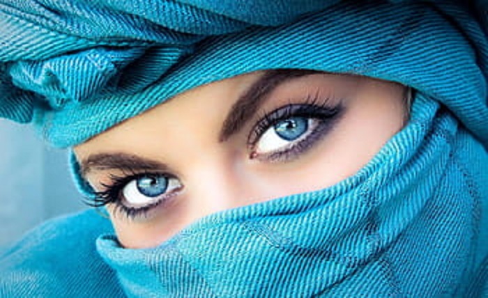stylish instagram hijab dp.